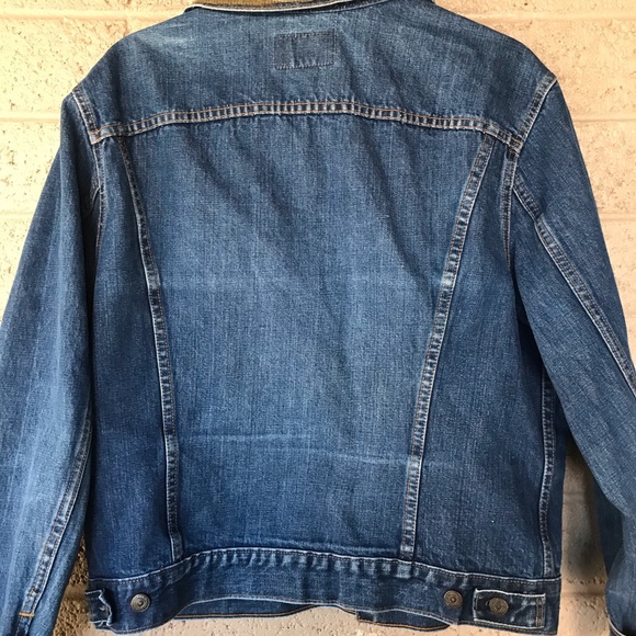 Levi’s - Picture 3 of 4